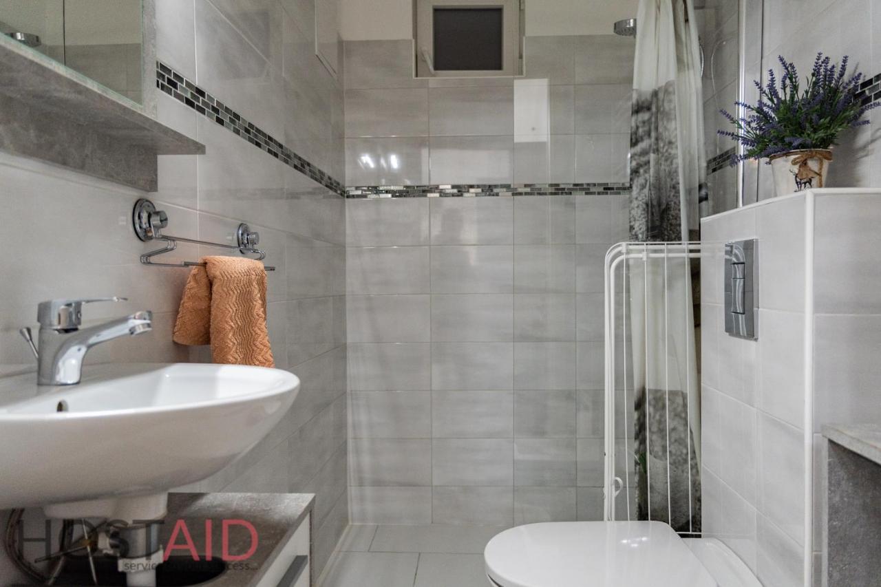 בודפשט B17 Apartment - Hostaid מראה חיצוני תמונה