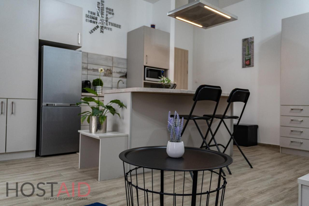בודפשט B17 Apartment - Hostaid מראה חיצוני תמונה